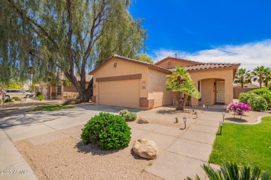 Look no further! This charming 3-bed, 2-bath home w/ stunning on The Golf Club At Johnson Ranch in Arizona - for sale on GolfHomes.com, golf home, golf lot
