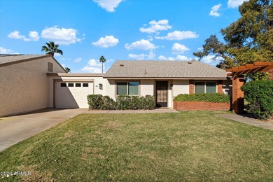 Beautifully updated 2BR/2BA culdesac townhome featuring a new on Leisure World Country Club in Arizona - for sale on GolfHomes.com, golf home, golf lot