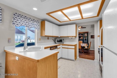 PICKFORD model features 2 master bedrooms w/ensuite baths on on Leisure Village West Assoc. in New Jersey - for sale on GolfHomes.com, golf home, golf lot
