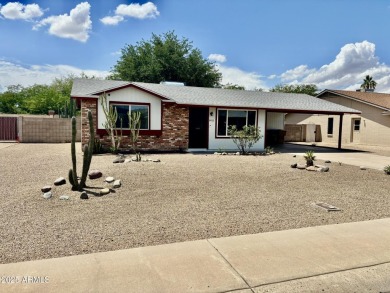 RECENTLY UPDATED! New roof, new paint, newer HVAC and water on Country Meadows Golf Club in Arizona - for sale on GolfHomes.com, golf home, golf lot