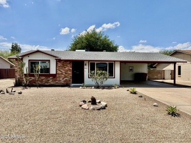 RECENTLY UPDATED! New roof, new paint, newer HVAC and water on Country Meadows Golf Club in Arizona - for sale on GolfHomes.com, golf home, golf lot