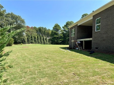 Welcome to beautiful Cross Creek Golf Club and the luxurious on Cross Creek Plantation in South Carolina - for sale on GolfHomes.com, golf home, golf lot