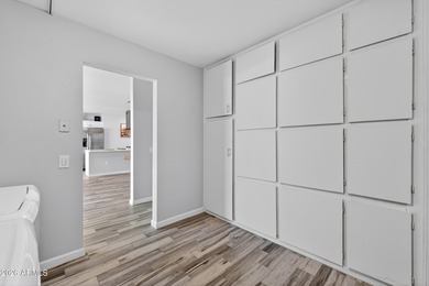 Experience the charm of this beautiful 2 bed, 2 bath home in Sun on Pebblebrook Golf Course in Arizona - for sale on GolfHomes.com, golf home, golf lot