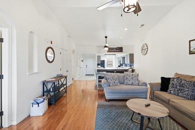 This 2 bedroom, 2 bathroom walk up condo offers 1,302 square on Thousand Hills Golf Resort in Missouri - for sale on GolfHomes.com, golf home, golf lot