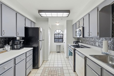 This 2 bedroom, 2 bathroom walk up condo offers 1,302 square on Thousand Hills Golf Resort in Missouri - for sale on GolfHomes.com, golf home, golf lot