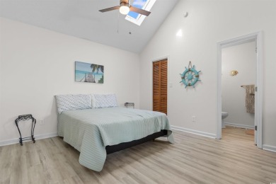 Welcome to this delightful 2-bedroom, 2-bathroom condo in the on Heron Point Golf Club in South Carolina - for sale on GolfHomes.com, golf home, golf lot