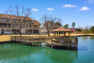 Welcome to this delightful 2-bedroom, 2-bathroom condo in the on Heron Point Golf Club in South Carolina - for sale on GolfHomes.com, golf home, golf lot