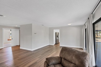 Welcome to Country Club Estates in North Port! This charming on Sabal Trace Golf and Country Club in Florida - for sale on GolfHomes.com, golf home, golf lot