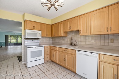 Welcome To 12906 Wedgewood Way Unit B, A Beautifully Maintained on Heritage Pines Country Club in Florida - for sale on GolfHomes.com, golf home, golf lot