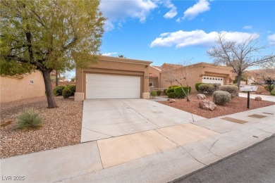 Beautifully remodeled modern-style townhome in the sought-after on Highland Falls Golf Club in Nevada - for sale on GolfHomes.com, golf home, golf lot