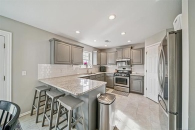 Beautiful 4-bedroom, 2.5-bath, 2-story home wonderfully on Bailey Ranch Golf Club in Oklahoma - for sale on GolfHomes.com, golf home, golf lot