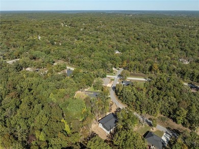 Brand-New Home in Beautiful Bella Vista! Stunning 3BR/2BA new on Branchwood Golf Course in Arkansas - for sale on GolfHomes.com, golf home, golf lot