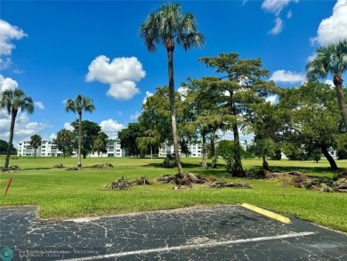 SELLER NEEDS THIS SOLD! First floor unit that has an open layout on Oriole Golf and Tennis Club in Florida - for sale on GolfHomes.com, golf home, golf lot