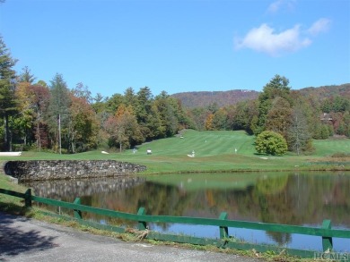 Right in the heart of Sapphire Valley, sitting at just over on Sapphire National Golf Club in North Carolina - for sale on GolfHomes.com, golf home, golf lot