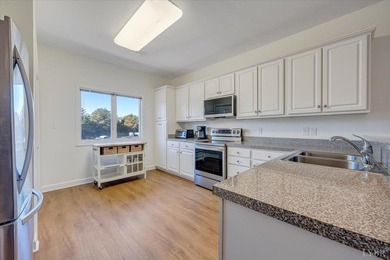 Enjoy easy lakefront living in this beautifully updated, 2-bed on Mariners Landing Golf and Country Club in Virginia - for sale on GolfHomes.com, golf home, golf lot