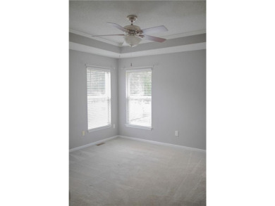 Welcome to this beautiful, 3 bedroom, 2.5 bathroom, move in on Paradise Pointe Golf Complex in Missouri - for sale on GolfHomes.com, golf home, golf lot