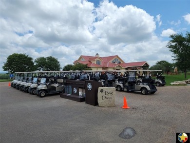 Build your dream home on this  beautiful lot with mature oak on Hideout Golf Club and Resort  in Texas - for sale on GolfHomes.com, golf home, golf lot