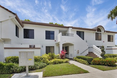Amazing 3 bedroom 3 bath condo that sits completely private and on  in Florida - for sale on GolfHomes.com, golf home, golf lot