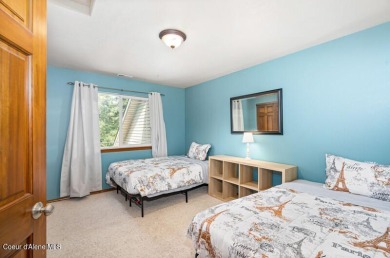 Secluded North Idaho Retreat on Nearly 6 Acres! Privacy, space on The Pinehurst Golf Course in Idaho - for sale on GolfHomes.com, golf home, golf lot