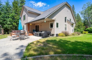 Secluded North Idaho Retreat on Nearly 6 Acres! Privacy, space on The Pinehurst Golf Course in Idaho - for sale on GolfHomes.com, golf home, golf lot