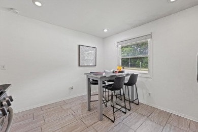 Ready to own in Wauwatosa -- without the heavy price tag? This on Currie Park Golf Club in Wisconsin - for sale on GolfHomes.com, golf home, golf lot
