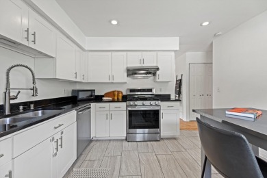 Ready to own in Wauwatosa -- without the heavy price tag? This on Currie Park Golf Club in Wisconsin - for sale on GolfHomes.com, golf home, golf lot