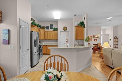 PRICED TO SELL! Move right in and start enjoying the Villages on The Links of Spruce Creek in Florida - for sale on GolfHomes.com, golf home, golf lot