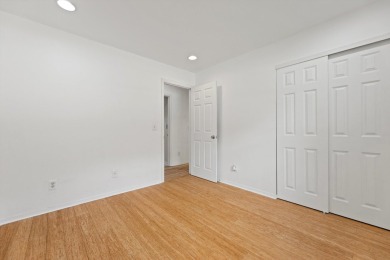 Ready to own in Wauwatosa -- without the heavy price tag? This on Currie Park Golf Club in Wisconsin - for sale on GolfHomes.com, golf home, golf lot