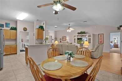 PRICED TO SELL! Move right in and start enjoying the Villages on The Links of Spruce Creek in Florida - for sale on GolfHomes.com, golf home, golf lot