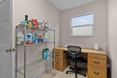 PRICED TO SELL! Move right in and start enjoying the Villages on The Links of Spruce Creek in Florida - for sale on GolfHomes.com, golf home, golf lot