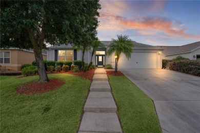 PRICED TO SELL! Move right in and start enjoying the Villages on The Links of Spruce Creek in Florida - for sale on GolfHomes.com, golf home, golf lot