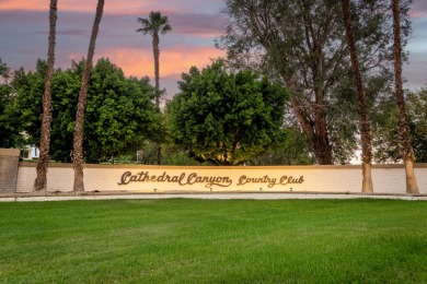 Beautiful, move-in ready 2&2 condo in the resort community of on Cathedral Canyon Golf and Tennis Club in California - for sale on GolfHomes.com, golf home, golf lot
