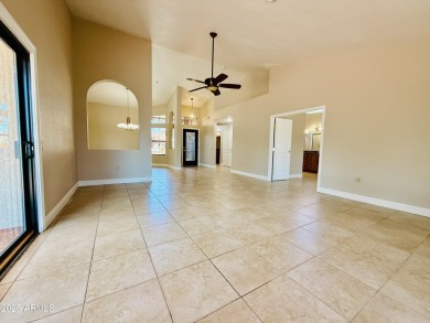 Beautiful Sierra Vista 2-Bedroom Model on the Golf Course with on Grandview Golf Course in Arizona - for sale on GolfHomes.com, golf home, golf lot