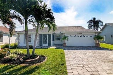WATER-VIEW & GOLF VIEW! This beautifully remodeled home in the on Sabal Springs Golf and Racquet Club in Florida - for sale on GolfHomes.com, golf home, golf lot
