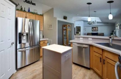 #94 Step into comfort and quality with this beautifully updated on Mountain Brook Golf Club in Arizona - for sale on GolfHomes.com, golf home, golf lot