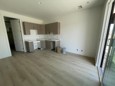 ADU in a townhome!!--an exceptional feature of the Revi floor on Sunbrook Golf Course in Utah - for sale on GolfHomes.com, golf home, golf lot
