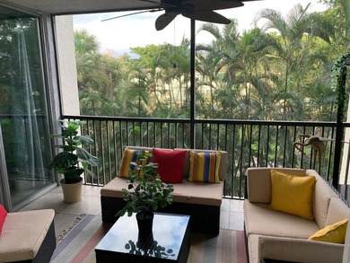 INVESTOR OPPORTUNITY: Fully Furnished with Creditable Tenant on Inverrary Country Club in Florida - for sale on GolfHomes.com, golf home, golf lot