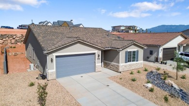 Quick move in! Rates as low as 3.75%! Find your dream home at on Copper Rock Golf Course in Utah - for sale on GolfHomes.com, golf home, golf lot