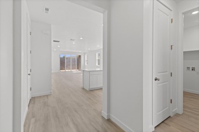 Quick move in! Rates as low as 3.99% 7/6 ARM at no cost to the on Copper Rock Golf Course in Utah - for sale on GolfHomes.com, golf home, golf lot