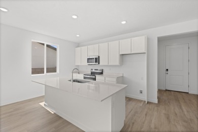 Quick move in! Rates as low as 3.99% 7/6 ARM at no cost to the on Copper Rock Golf Course in Utah - for sale on GolfHomes.com, golf home, golf lot