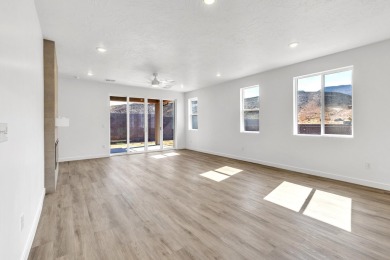 Quick move in! Rates as low as 3.99% 7/6 ARM at no cost to the on Copper Rock Golf Course in Utah - for sale on GolfHomes.com, golf home, golf lot