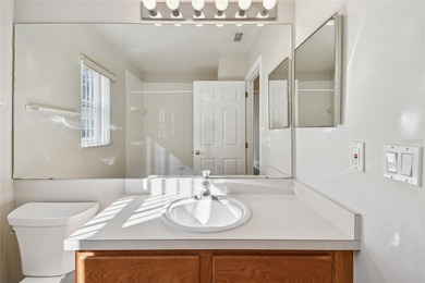 Under contract-accepting backup offers. Welcome to your dream on Kings Ridge Golf Club in Florida - for sale on GolfHomes.com, golf home, golf lot