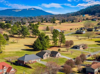 Absolute stunner on the Golf Course!!  This beautiful brick home on Clinchview Golf and Country Club in Tennessee - for sale on GolfHomes.com, golf home, golf lot