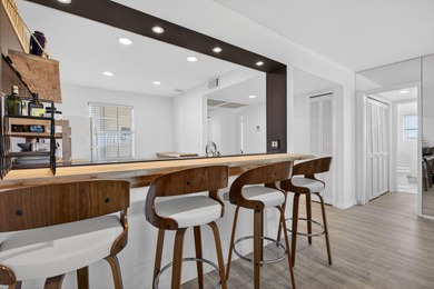 RARE 3 BR/ 2BA CORNER CONDO ON LAKE TUCKED IN WONDERFUL ACTIVE on Palm-Aire Country Club and Resort - The Oaks in Florida - for sale on GolfHomes.com, golf home, golf lot