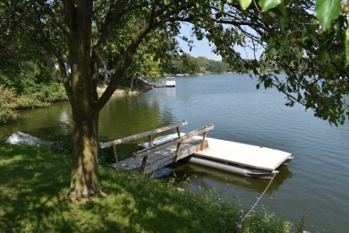 Looking for one level living on a nice, private Lake?  This on Lakeview Country Club in Illinois - for sale on GolfHomes.com, golf home, golf lot