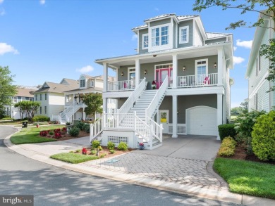 A gorgeous custom-built home located in the well-established on The Peninsula Golf and Country Club in Delaware - for sale on GolfHomes.com, golf home, golf lot