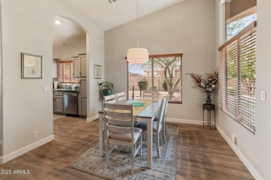Beautifully updated townhome in the amazing 55+ community of on Westbrook Village / Vista Golf Course in Arizona - for sale on GolfHomes.com, golf home, golf lot