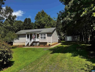 Bright  Cozy One-Level Home in Lake Monticello Discover easy on Lake Monticello Golf Course in Virginia - for sale on GolfHomes.com, golf home, golf lot