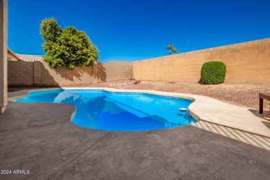 Fantastic Arrowhead Home! assumable VA loan at only 2.62%* on Arrowhead Country Club in Arizona - for sale on GolfHomes.com, golf home, golf lot