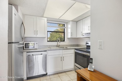 Glamorous Golf Course Condo in Prime Melbourne! Live the luxe on Mallards Landing Golf Course in Florida - for sale on GolfHomes.com, golf home, golf lot